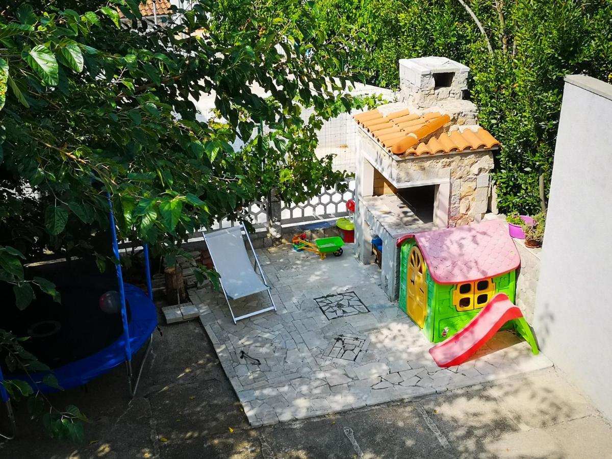 Apartment Magdic Brzac Exterior photo